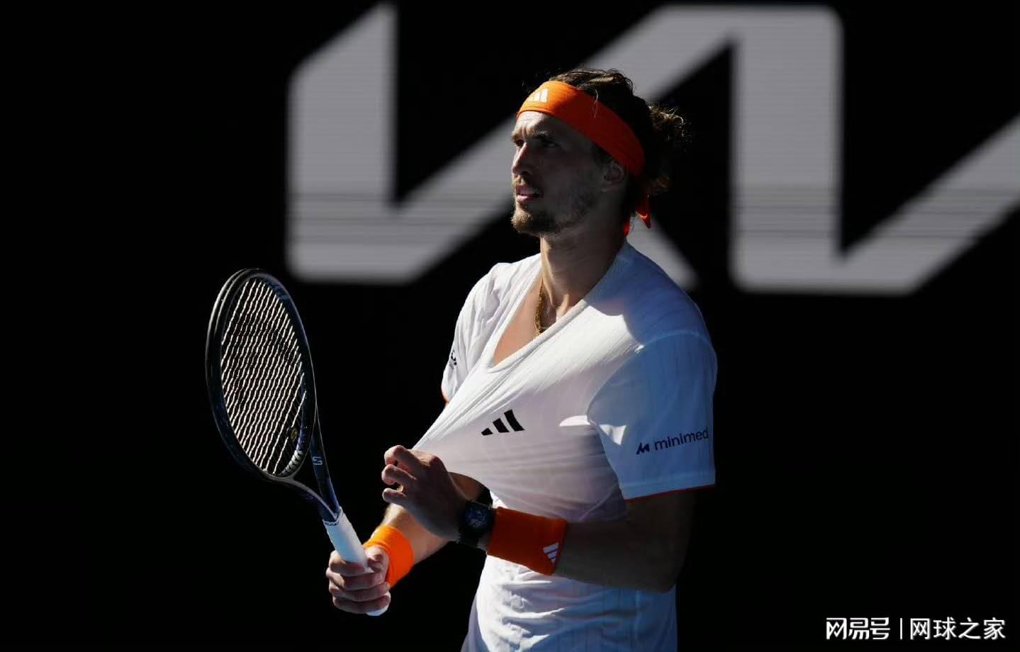 中国足彩网比分直播-托尼叔叔：阿卡夺冠太幸运，紫薇水平比德约高，只有他能挑战辛卡